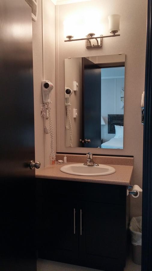 Interlake Motel Ashern 외부 사진